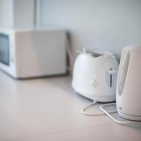 V 13 - 3 Bdr Balcony, Views - Courtyard N Vokieciu