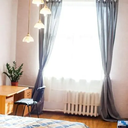 V 13 - 3 Bdr Balcony, Views - Courtyard N Vokieciu * Vilna