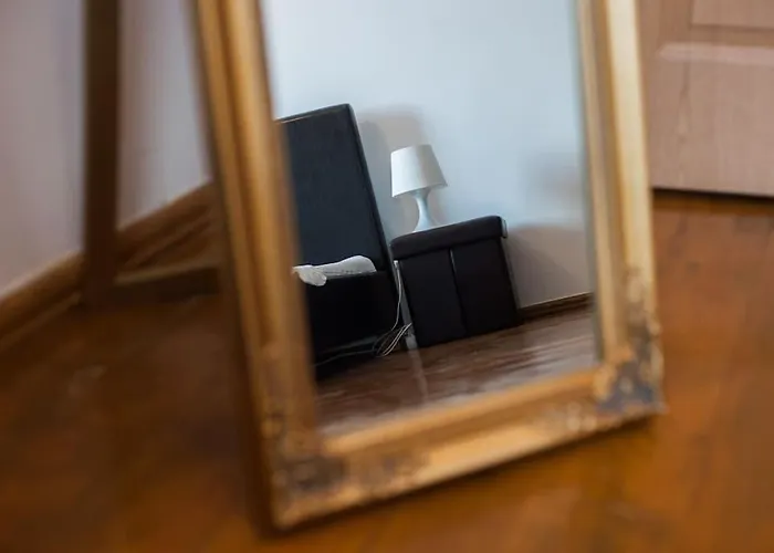 V 13 - 3 Bdr Balcony, Views - Courtyard N Vokieciu ヴィリニュス