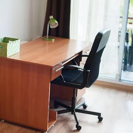 V 13 - 3 Bdr Balcony, Views - Courtyard N Vokieciu Appartement Vilnius