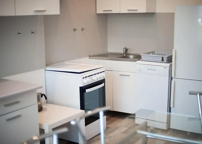 Apartament V 13 - 3 Bdr Balcony, Views - Courtyard N Vokiečių *