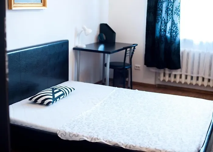 Appartement V 13 - 3 Bdr Balcony, Views - Courtyard N Vokieciu Vilnius