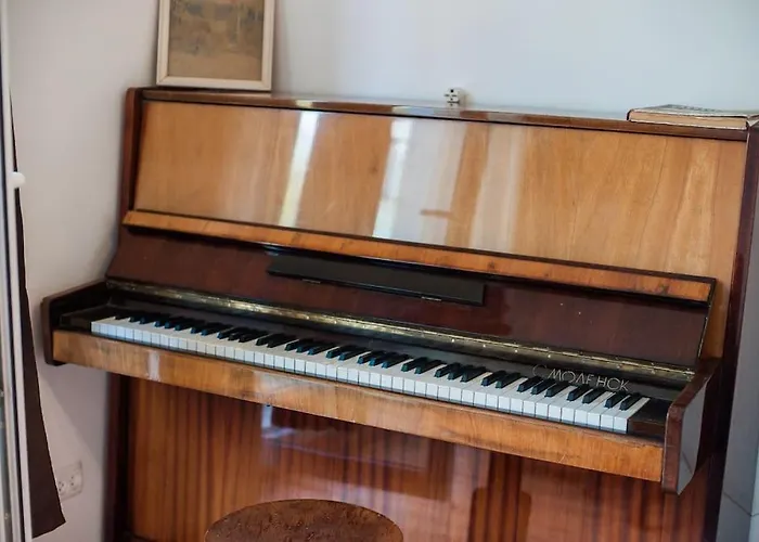 V 13 - 3 Bdr Balcony, Views - Courtyard N Vokiečių Wilno