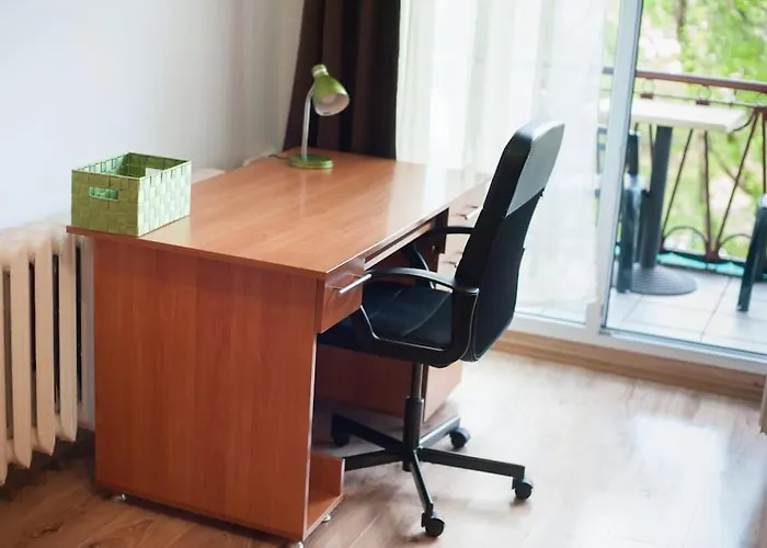 V 13 - 3 Bdr Balcony, Views - Courtyard N Vokiečių Apartament Wilno