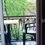 V 13 - 3 Bdr Balcony, Views - Courtyard N Vokieciu Appartement